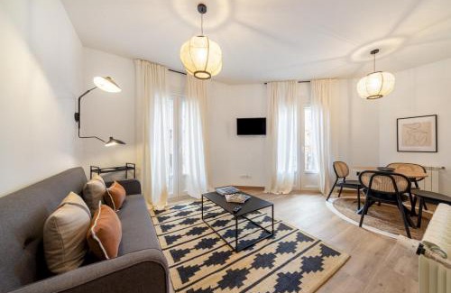 Chamberi Apartment | 1Bedroom 1bathroom furnished - Rios Rosas - equipped in business area - MintyStay