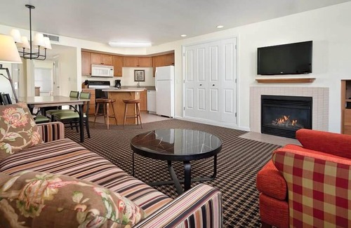 Angels Camp Condo | 1br Condo Golfer's Paradise, Vineyards & Outdoor Fun!