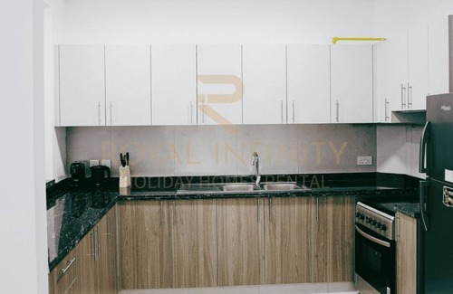 Garhoud Apartment | 1BR Near Metro-Airport Ideal for Families & Biz