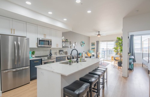 Desert View Village Condo | 1BR | Pool & Gym | Near Mayo