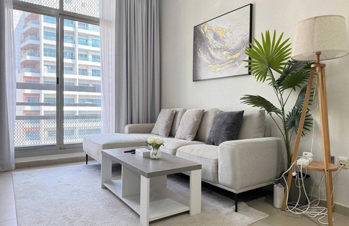 Barsha Heights House | 1BR Premium Apt. | Luxe Vibes at Barsha Heights