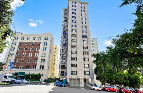 Auckland Central Business District Apartment | 1BR with Stunning Harbour Views - Netflix - WiFi