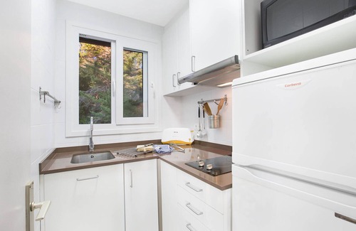 Llafranc Apartment | 1CLIP H3 -Renovated apartment located in a very quiet area only 500m from the beach of Llafranc.