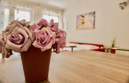 Riva del Garda Apartment | 1Dest - Private Garden In Paradise