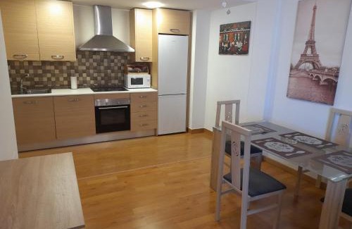 La Linea de la Concepcion Apartment | 1F, Aire Acondic, 80m2, 2 dormitorios, 4 huéspedes, WIFI GRATIS