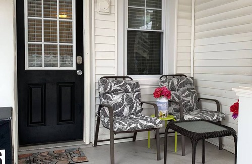 North End Condo | 1st Floor 2BR/1BA Getaway – Short Walk to Beach & Boardwalk!