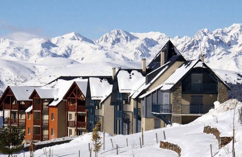Peyragudes Apartment | 1st floor, balcony, tv, ski locker, 36m², Peyragudes