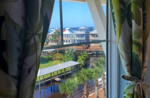 Waterside Village Condo | 2/2 Waterside Villas Condo 4th Floor w/Canal Front boat docking & Gulf Views