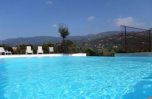 Porto-Vecchio House | 2 3* POOL VILLAS WITH PANORAMIC VIEWS LOCATED BETWEEN SEA AND MOUNTAINS