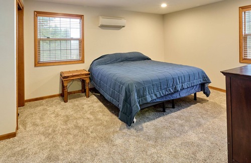 Salem House | 2.9 acres with peekaboo mt view and wine Vinyard views