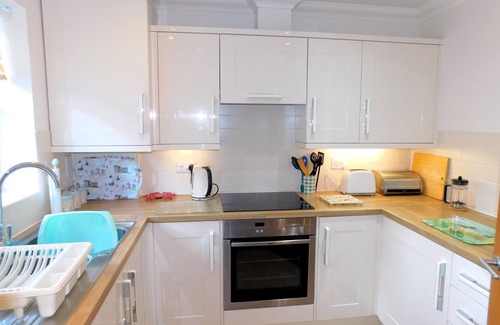 Sheringham House | 2 Augusta Court - light, bright and furnished in a fresh, modern style in a quiet residential area.