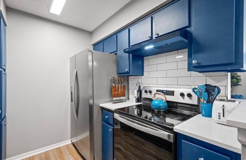 Northeast Pensacola Condo | 2 bed 2 bath Condo * Balcony * All NEW * Bears Den E