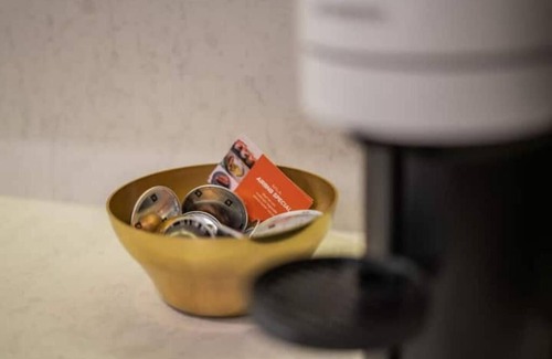 Crosstown Apartment | 2 bed+2 bath Downtown Vancouver luxury Apt.