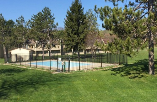 Cedar Condo | 2 bed, 21/2 bath condo, heated pool