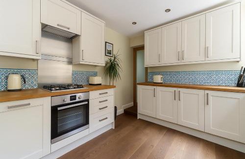 Harringay Apartment | 2 Bed Apartment in Finsbury with Garden