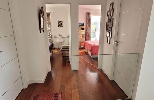 Salon-de-Provence Bed & Breakfast | 2 BED & BREAKFAST ROOMS with private SWIMMING POOL in VILLA in Salon de Provence