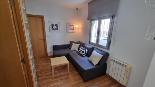 Vilagarcia de Arousa Apartment | 2 Bed Flat - Sleeps 6 - Pets - Pool - Parking