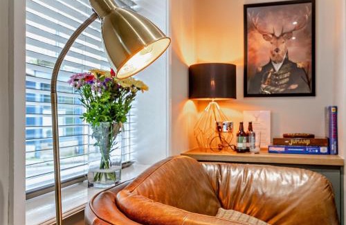Kerridge House | 2 Bed in Bollington 94785