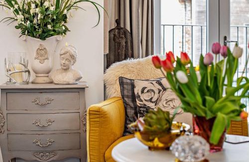 Charlestown House | 2 Bed in Charlestown 50111