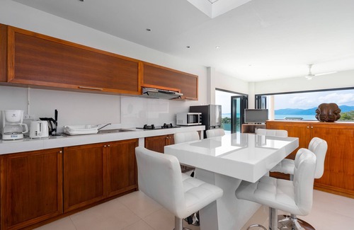 Moo 5 Villa | 2 Bed Seaview Villa 5 mins to beach (B1)