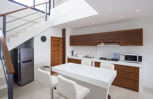 Moo 5 Villa | 2 Bed Seaview Villa 5 mins to beach (B1)