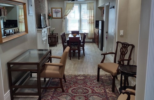 Harlem Hotel | 2 BEDROOM 3RD FLOOR RENOVATED W/KITCHEN - 3 MINUTES TO SUBWAY