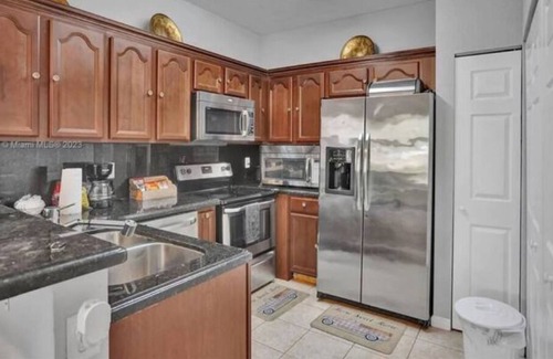 North Lauderdale Apartment | 2 Bedroom 629054 by Houzlet