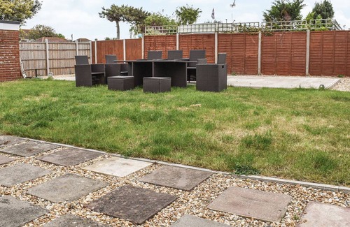 South Hayling Cottage | 2 bedroom accommodation in Hayling Island