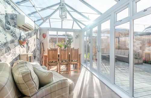 South Hayling Cottage | 2 bedroom accommodation in Hayling Island