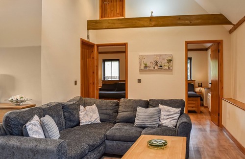 Patrixbourne Cottage | 2 bedroom accommodation in Pett Bottom, near Canterbury