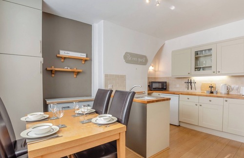 Colwyn Bay Cottage | 2 bedroom accommodation in Colwyn Bay