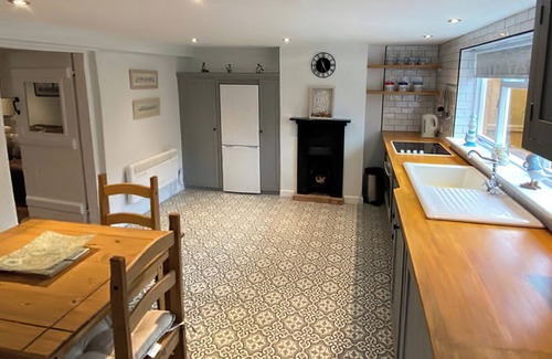 Friston Cottage | 2 bedroom accommodation in Friston, near Saxmundham