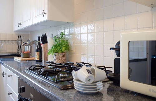 Pulverbatch Cottage | 2 bedroom accommodation in Castle Pulverbatch, near Shrewsbury