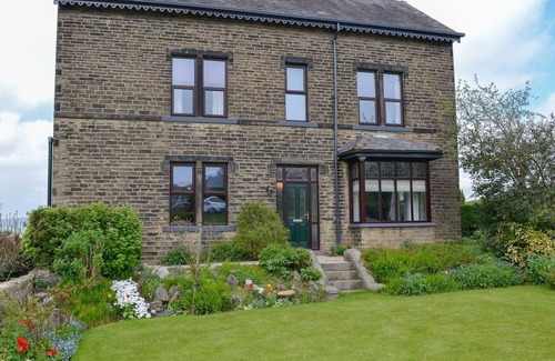 Keighley Cottage | 2 bedroom accommodation in Long Lee, near Keighley