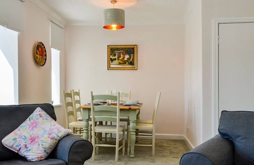 Montrose Cottage | 2 bedroom accommodation in Montrose