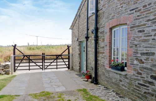 Tintagel Cottage | 2 bedroom accommodation in Trebarwith, near Delabole
