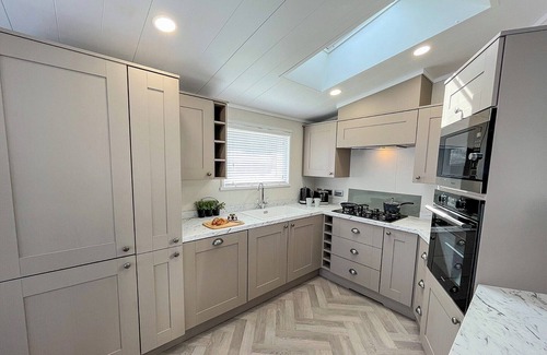 Annan Cabin | 2 bedroom accommodation in Annan