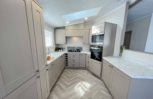 Annan Cabin | 2 bedroom accommodation in Annan