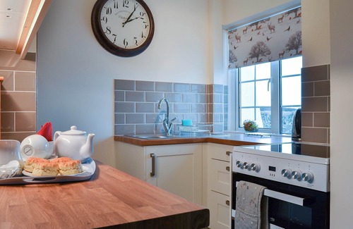 Padstow Cottage | 2 bedroom accommodation in Harlyn Bay, near Padstow