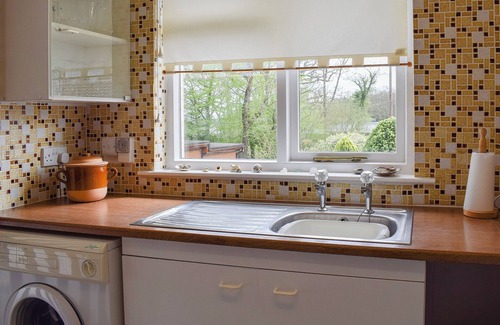 Ryde Cottage | 2 bedroom accommodation in Wootton Bridge, near Ryde