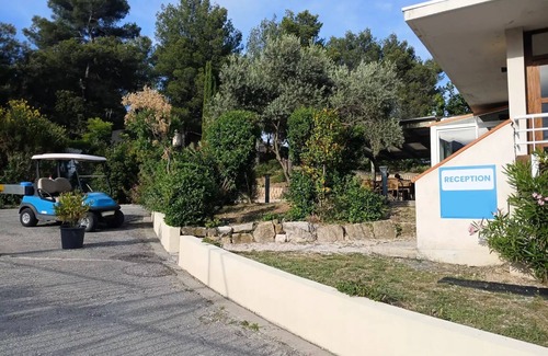 Puyloubier House | 2-bedroom air-conditioned mobile home for up to 4 people 4 people