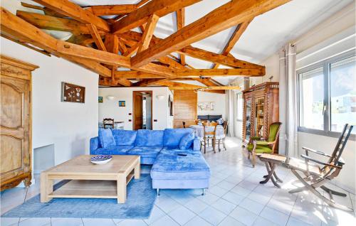 Chateaurenard House | 2 Bedroom Amazing Home In Châteaurenard