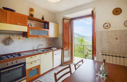 Uscio House | 2 bedroom amazing home in Uscio