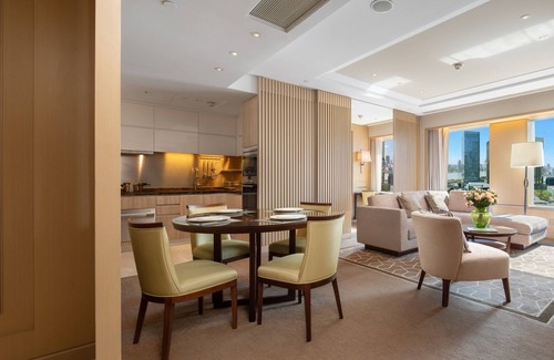 Lujiazui Apartment | 2 Bedroom Apartment w/Study Room at at Huaihai Road Huangpu Shanghai