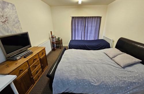 Ashton-under-Lyne Apartment | 2 bedroom apartment in Greater Manchester