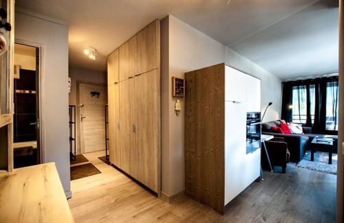 Tignes Apartment | 2 bedroom apartment in the heart of Lavachet with amazing views! - sleeps 6