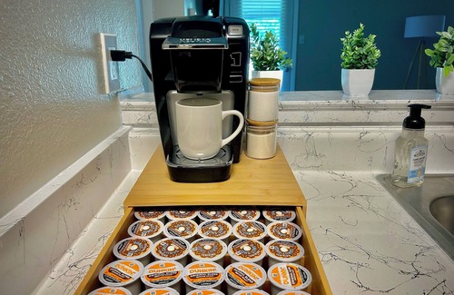 Sherman Apartment | 2-bedroom apartment in enchanting Sherman with AC, WiFi