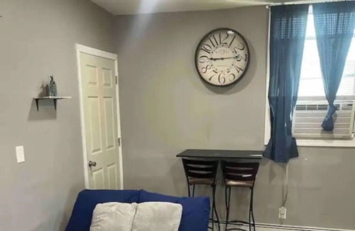 Hillside Apartment | 2 bedroom apartment near airport