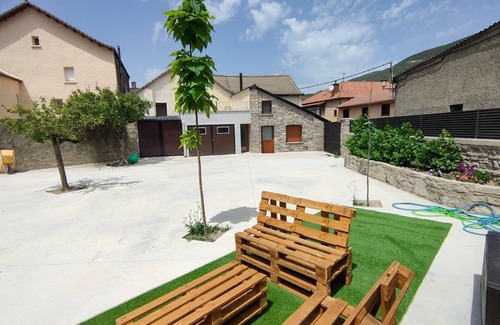 Senegue Apartment | 2 bedroom apartment near ski Panticosa Formigal Pyrenees Aragon