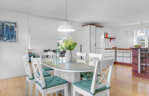 Dronningmolle House | 2 bedroom awesome home in Dronningmølle